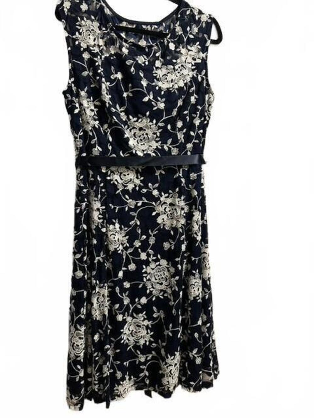 Candalite XL Navy Blue and White Floral Lace Dress with Belt